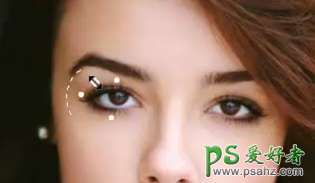 利用ps滤镜工具给美女面部美化，瘦脸，修出大眼睛，高鼻梁。