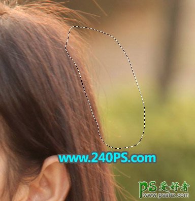 PS美女抠头发：用通道工具抠出与背景颜色非常接近的美女头发丝
