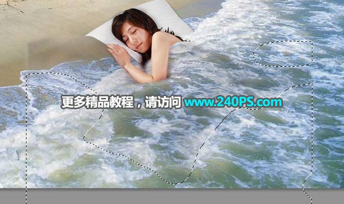 PS合成沙滩海浪中睡觉的创意美女图片