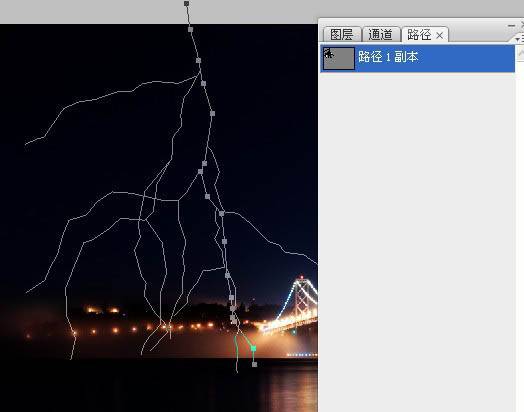 制作城市夜晚逼真闪电图片的PS教程