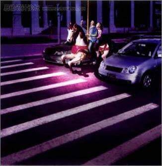 PS合成紫色梦幻情侣骑马广告图片